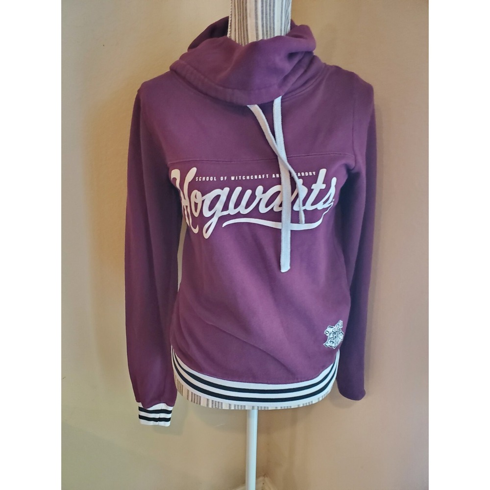 Harry Potter Hogwarts Sweatshirt Cowl Neck Womens‎ Size Small Cropped Sweater